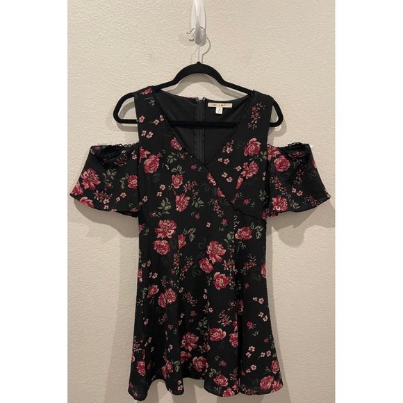 MI AMI Black Floral Mini Off Shoulder Dress - Picture 7 of 7